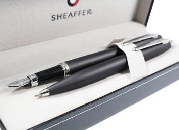 9405 Zestaw (pióro wieczne i długopis) Sheaffer VFM, czarny, wykończenia niklowane