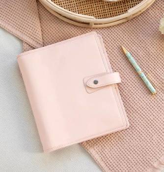 Organizer fILOFAX MALDEN A5, skóra naturalna w kolorze jasnoróżowym