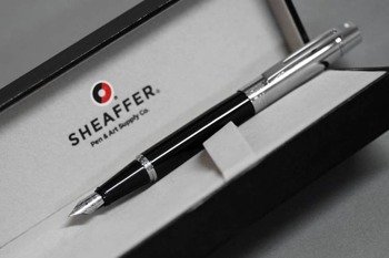 9314 Pióro wieczne Sheaffer kolekcja 300, czarne, wykończenia chromowane