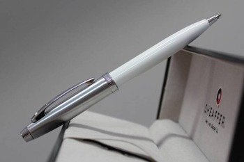 9324 Długopis Sheaffer kolekcja 100, biały, wykończenia niklowane